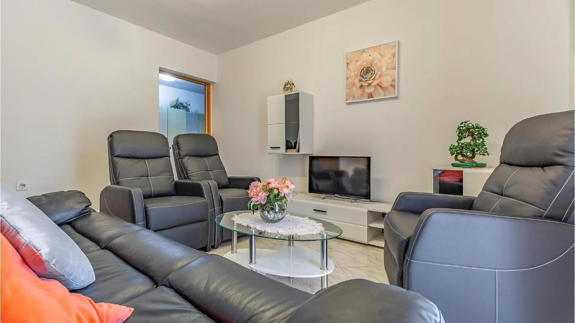 Pet Friendly Home In Pula With Jacuzzi